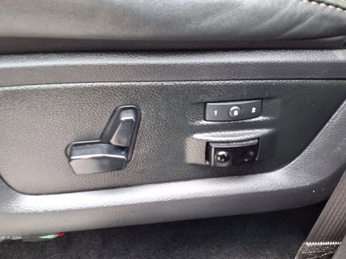 Used 2018 RAM 2500 Limited AWD/4WD image 24