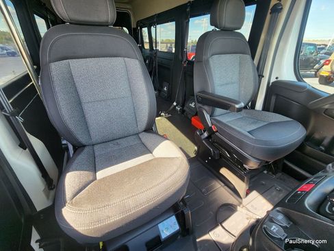 Used 2020 RAM ProMaster 2500 w/ Premium Appearance Group image 38