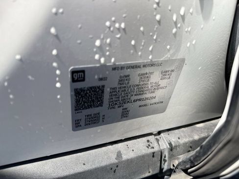 Used 2023 GMC Yukon Denali Ultimate AWD/4WD image 30