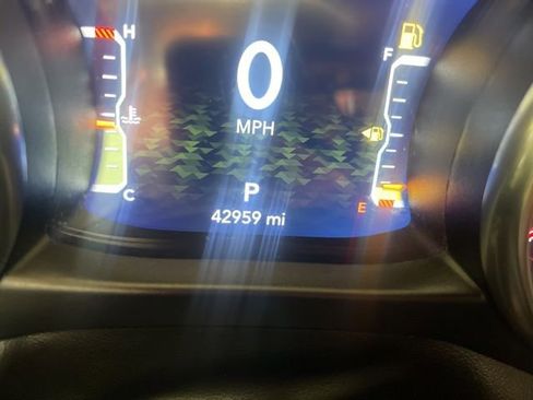 Used 2022 Jeep Gladiator Rubicon w/ LED Lighting Group image 14