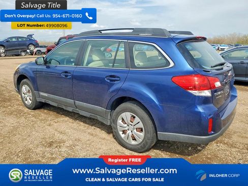 Used 2010 Subaru Outback 2.5i AWD/4WD image 3