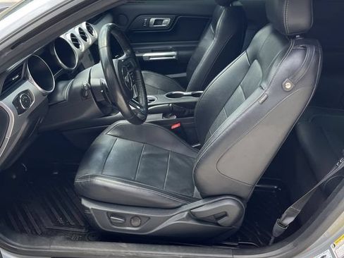Used 2022 Ford Mustang GT Premium RWD image 16