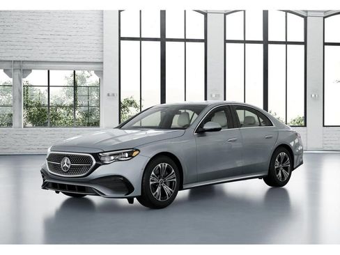 New 2026 Mercedes-Benz E 450 4MATIC Sedan image 39