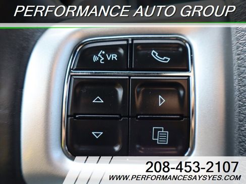 Used 2014 Dodge Challenger R/T w/ Blacktop Package RWD image 20