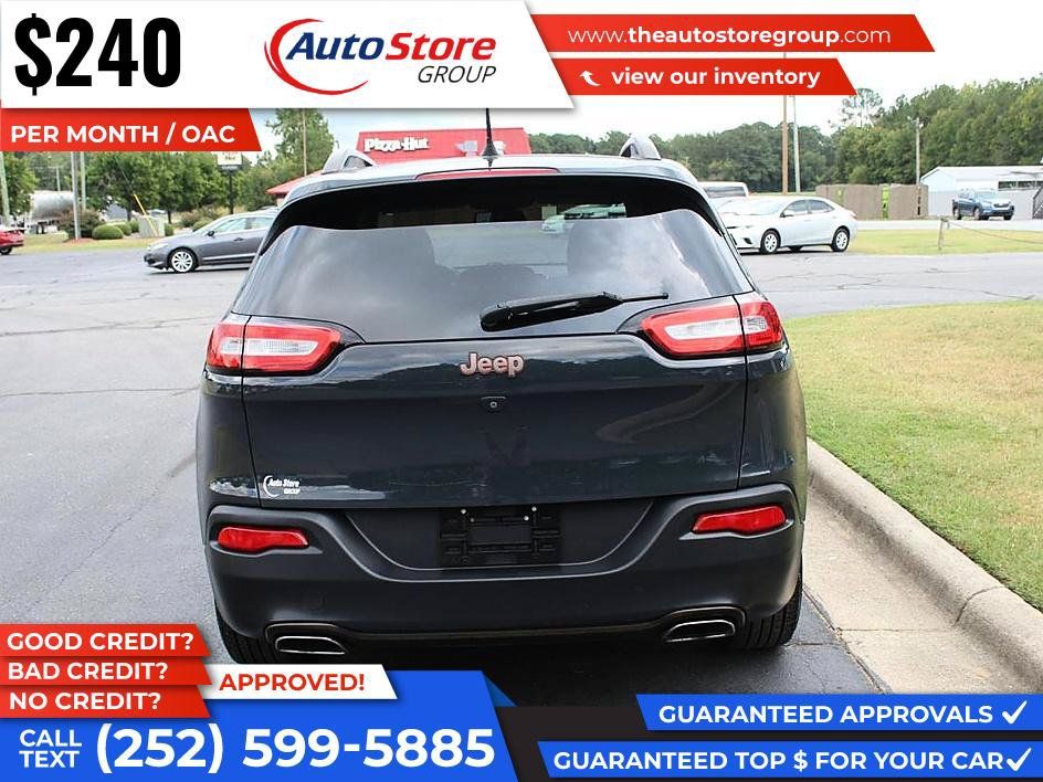Used 2017 Jeep Cherokee 75th Anniversary FWD image 7