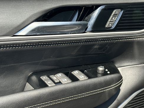 New 2026 Jeep Grand Wagoneer 2WD image 13