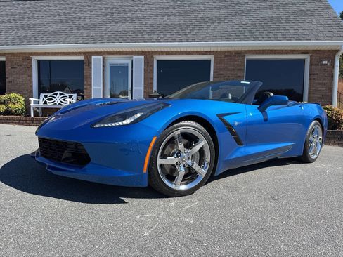 Used 2014 Chevrolet Corvette Stingray Convertible w/ 2LT Preferred Equipment Group image 2