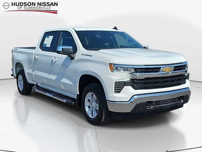 Used 2023 Chevrolet Silverado 1500 LT w/ Convenience Package II