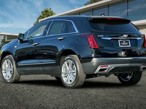 New 2025 Cadillac XT5 Premium Luxury w/ LPO, Floor Liner Package image 6