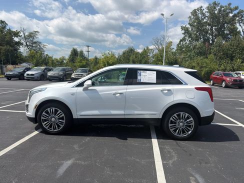 Used 2017 Cadillac XT5 Premium Luxury w/ LPO, Wheel Lock Package AWD/4WD image 3