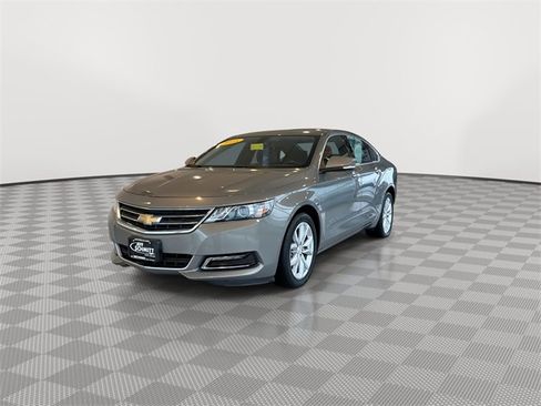 Used 2018 Chevrolet Impala LT image 4