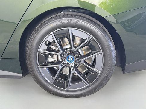 Used 2023 BMW i4 eDrive35 w/ Premium Package RWD image 32