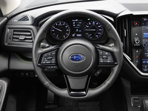 Used 2024 Subaru Ascent Onyx Edition image 31
