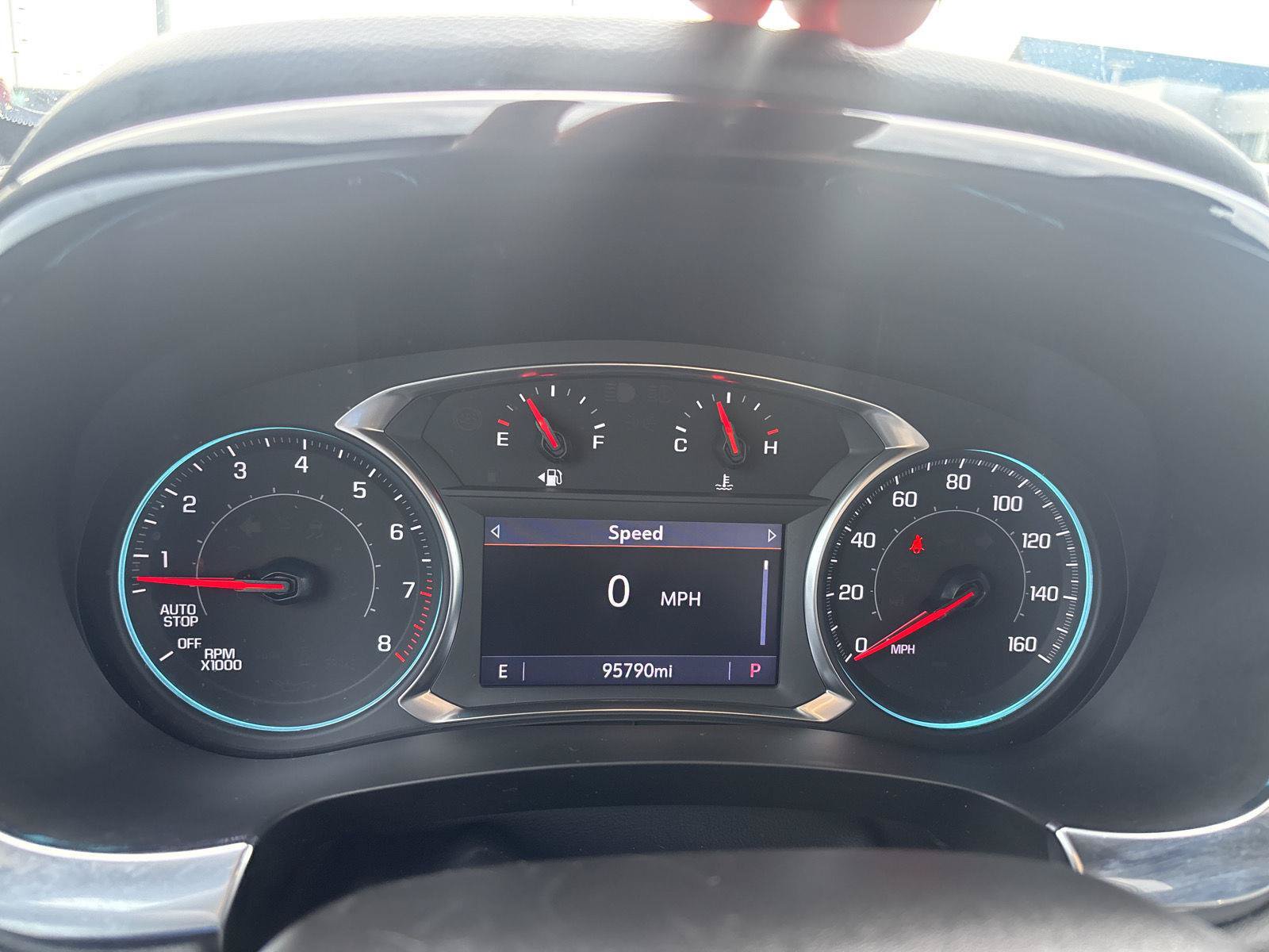 Used 2023 Chevrolet Traverse LT AWD/4WD image 31