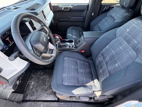 New 2025 Ford Bronco Heritage Edition image 17