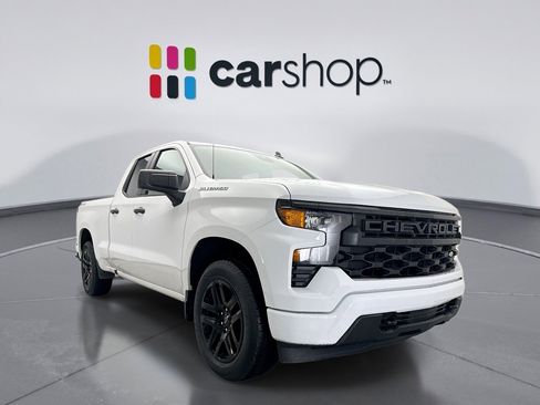 Used 2023 Chevrolet Silverado 1500 Custom image 6