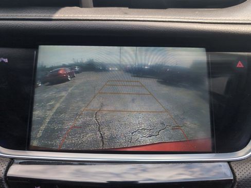 Used 2018 Cadillac XT5 FWD image 23