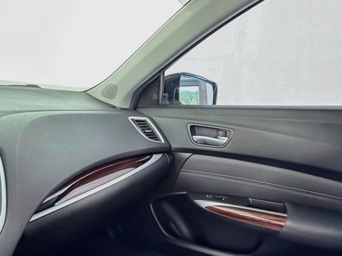 Used 2016 Acura TLX w/ Technology Package FWD image 34
