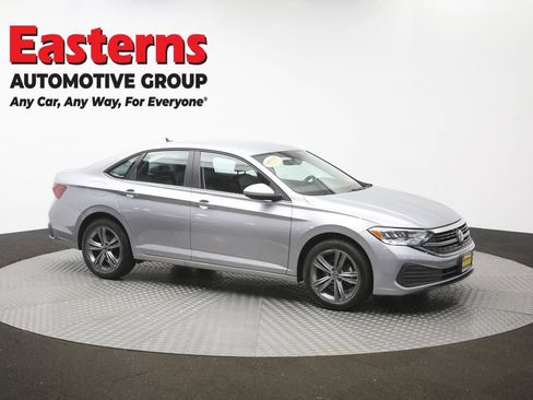 Used 2024 Volkswagen Jetta SE FWD image 46
