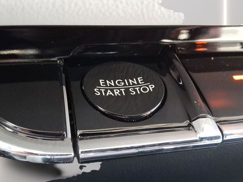 New 2026 Lincoln Aviator AWD image 18