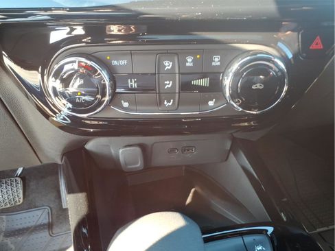 New 2026 Chevrolet Trax RS image 22