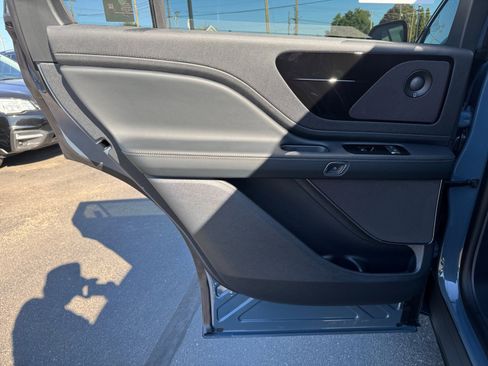 New 2025 Lincoln Aviator Reserve w/ Illumination Package image 24