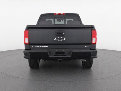 Used 2018 Chevrolet Silverado 1500 LTZ Z71 AWD/4WD image 7