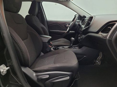 Used 2020 Jeep Cherokee Latitude image 21