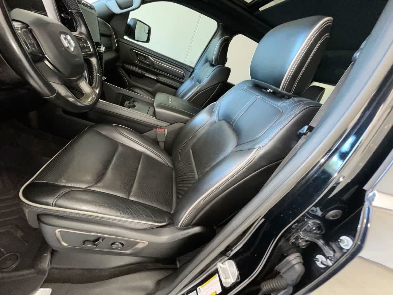 Used 2020 RAM 1500 Limited w/ Body-Colour Bumper Group AWD/4WD image 11