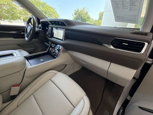 Certified 2023 GMC Yukon Denali AWD/4WD image 30