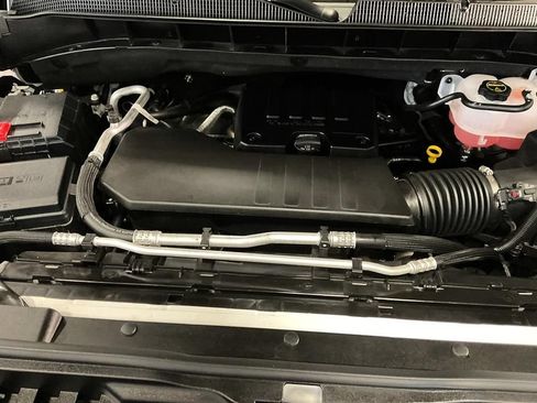 Used 2026 Chevrolet Silverado 1500 Custom AWD/4WD image 7