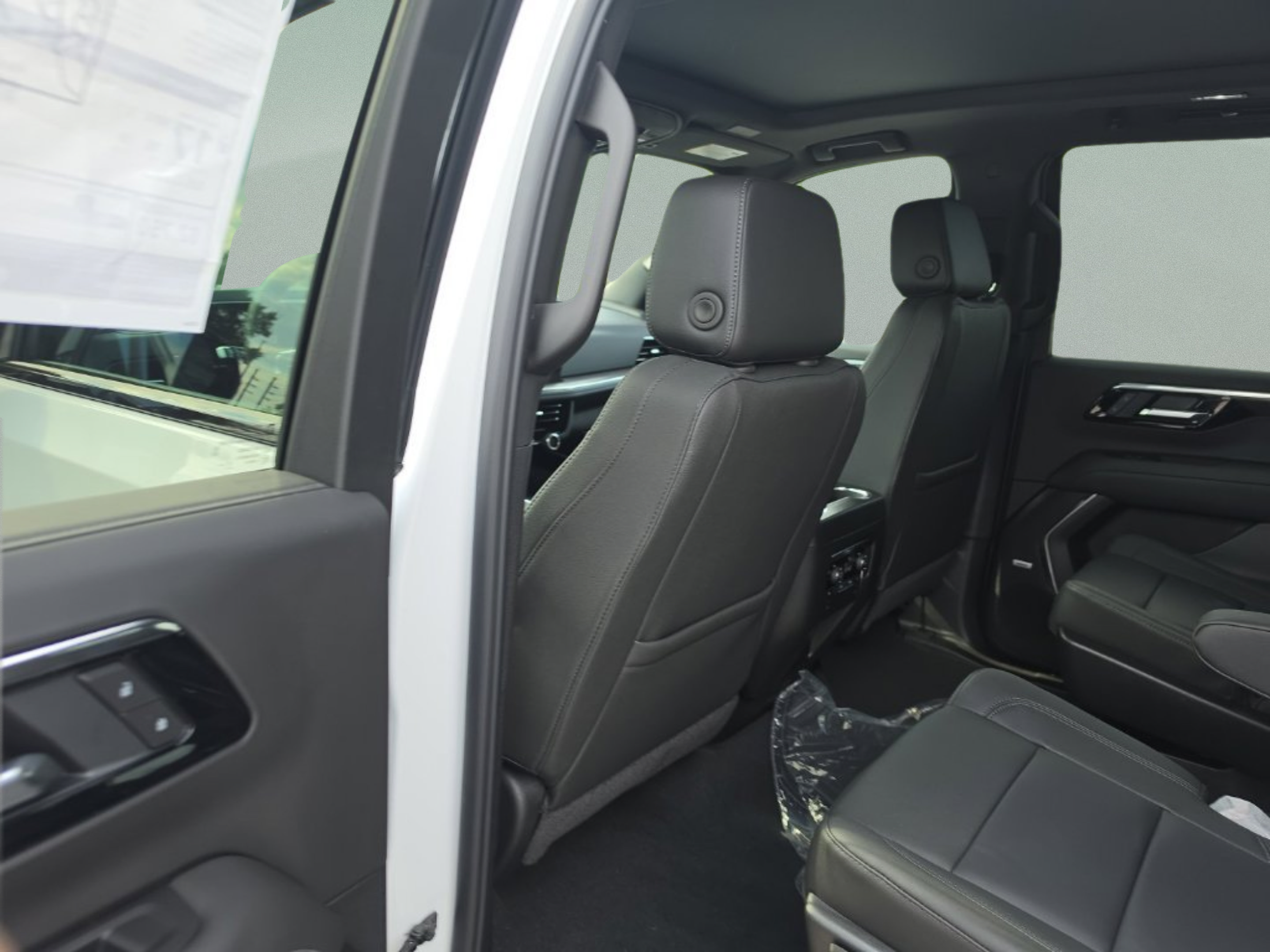 New 2027 Chevrolet Tahoe Z71 w/ Z71 Off-Road Package AWD/4WD image 20