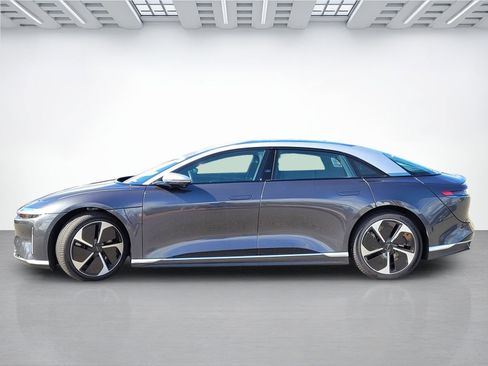 Used 2023 Lucid Air Grand Touring image 14