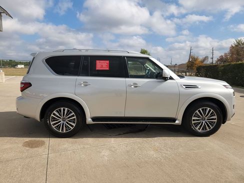Certified 2024 Nissan Armada SL w/ Captain's Chairs Package image 4