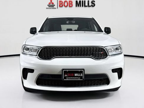 Used 2023 Dodge Durango SXT RWD image 2