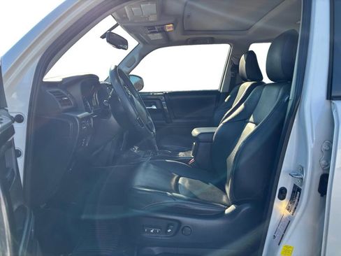 Used 2019 Toyota 4Runner 4WD image 14