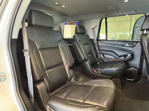 Used 2019 Chevrolet Tahoe LT image 26