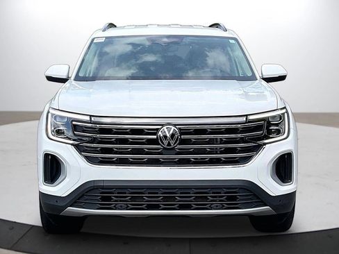 Used 2025 Volkswagen Atlas SE w/ Black Wheel Package AWD/4WD image 3