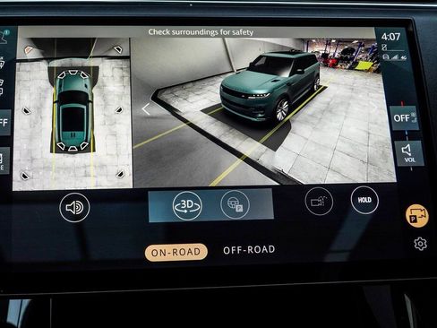 Used 2024 Land Rover Range Rover Sport Dynamic SE image 34