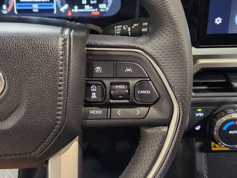 Used 2026 Toyota 4Runner TRD Off-Road Premium AWD/4WD image 51