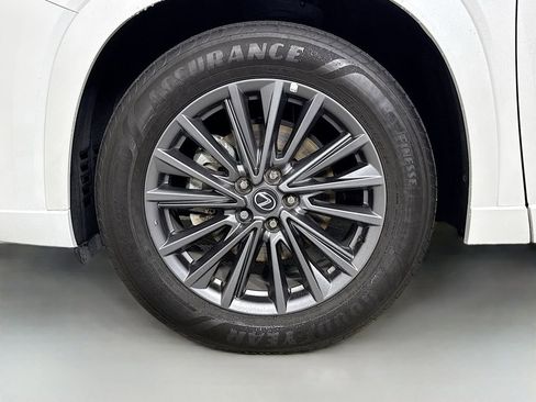 Certified 2024 Lexus TX 350 FWD w/ Accessory Package (Z1) image 32