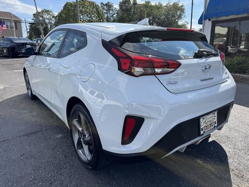 Used 2020 Hyundai Veloster 2.0 FWD image 7