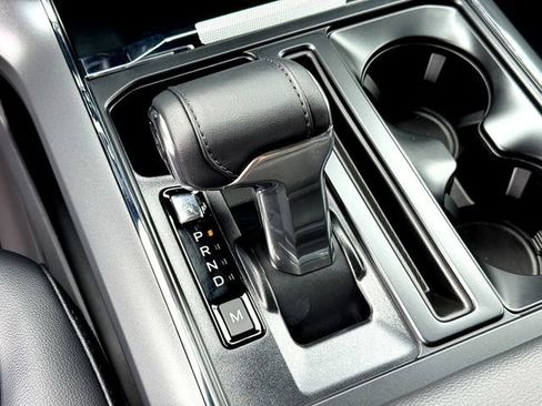 Used 2025 Ford F150 Lariat w/ Equipment Group 502A High AWD/4WD image 18