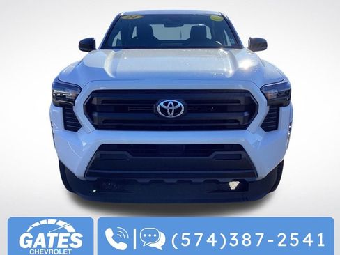 Used 2024 Toyota Tacoma SR image 2