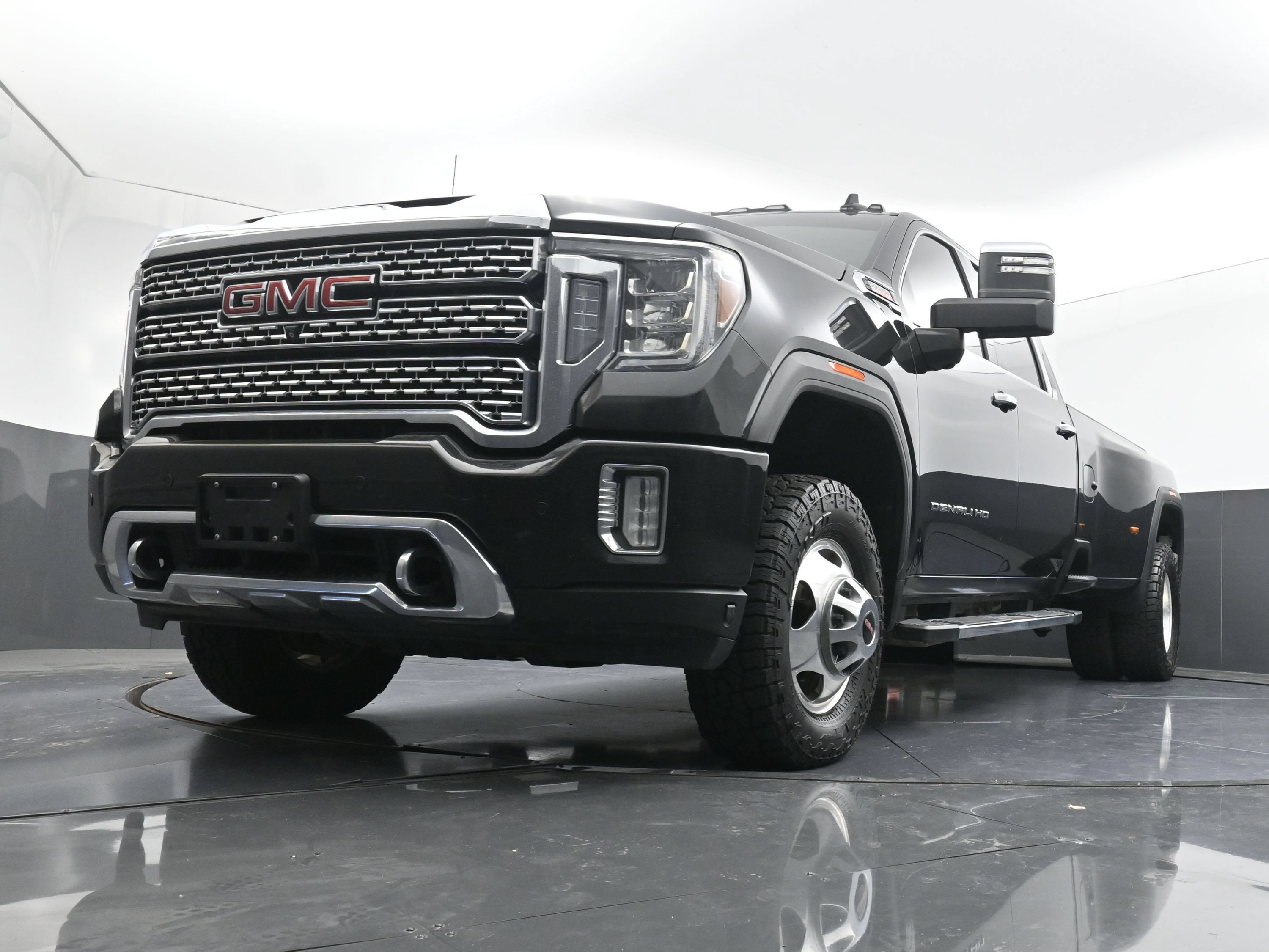 Used 2021 GMC Sierra 3500 Denali AWD/4WD image 27