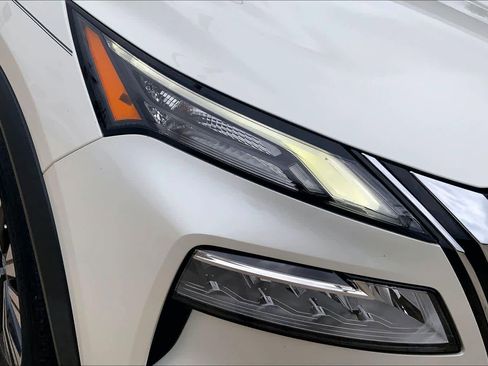 Used 2023 Nissan Rogue SV FWD image 27