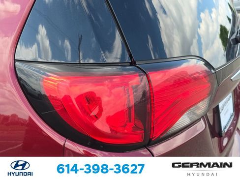 Used 2020 Chrysler Pacifica Touring-L Plus FWD image 16