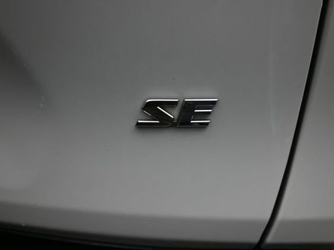 Used 2024 Toyota RAV4 SE w/ Weather & Moonroof Package AWD/4WD image 13