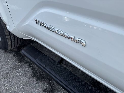 New 2026 Toyota Tacoma SR5 RWD image 15