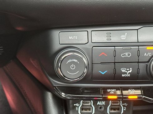 Used 2021 Dodge Durango R/T AWD/4WD image 29